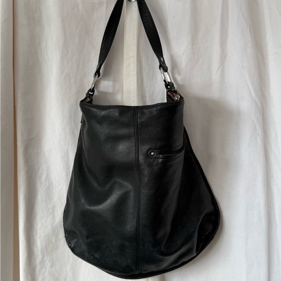 B Makowsky Genuine Soft Leather Black Handbag Shoulderbag EUC - Picture 9 of 11